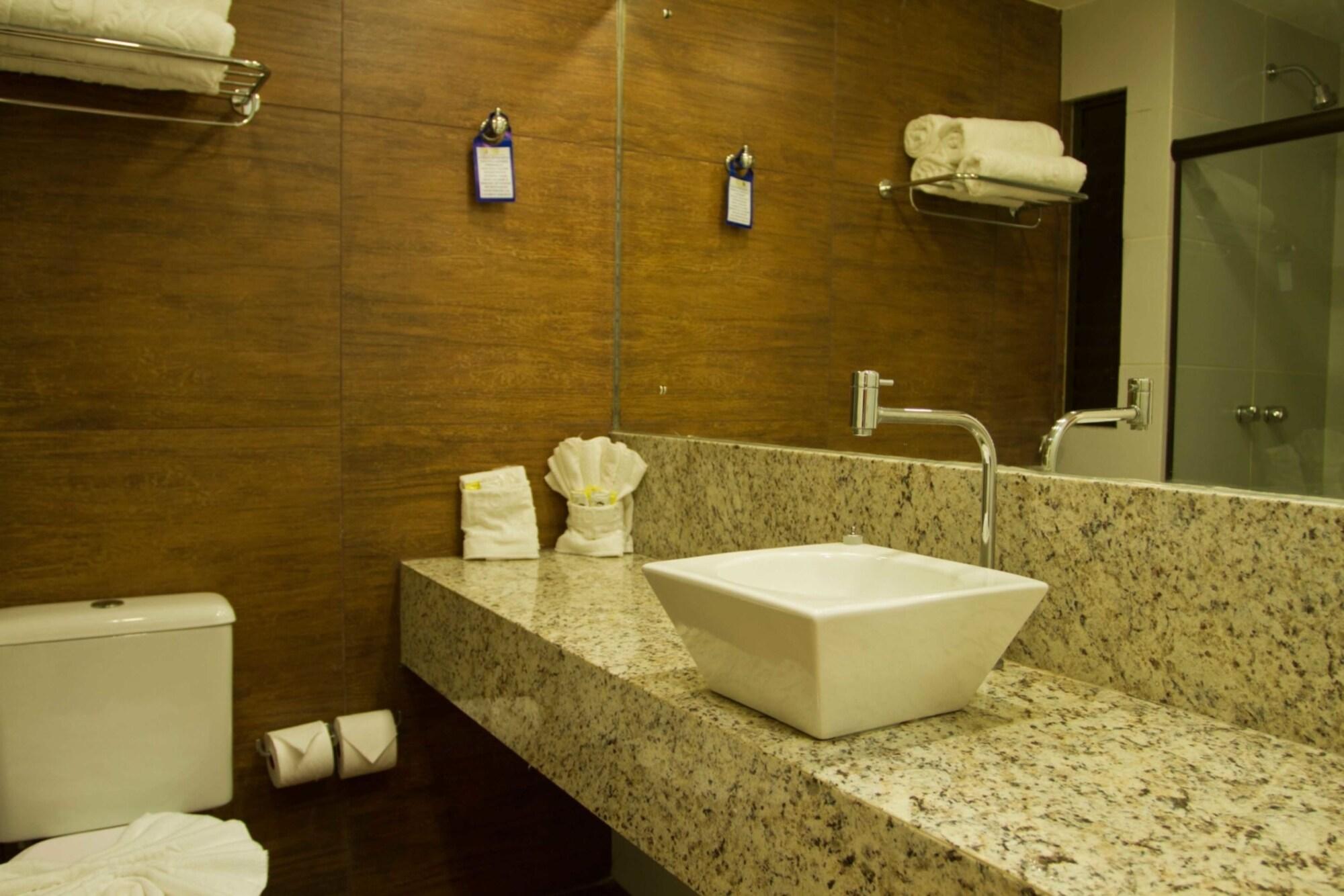 Hotel Canarius De Gravata Екстериор снимка